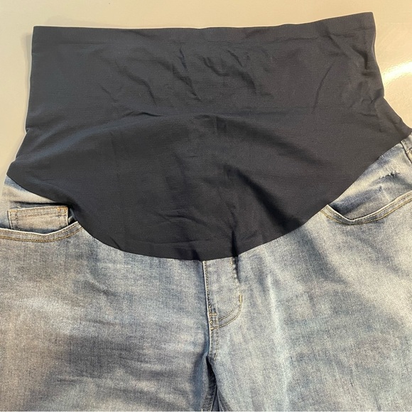 Time and Tru Maternity Medium 8-10 Blue Distressed Skinny Jeans PRELOVED - Picture 2 of 11